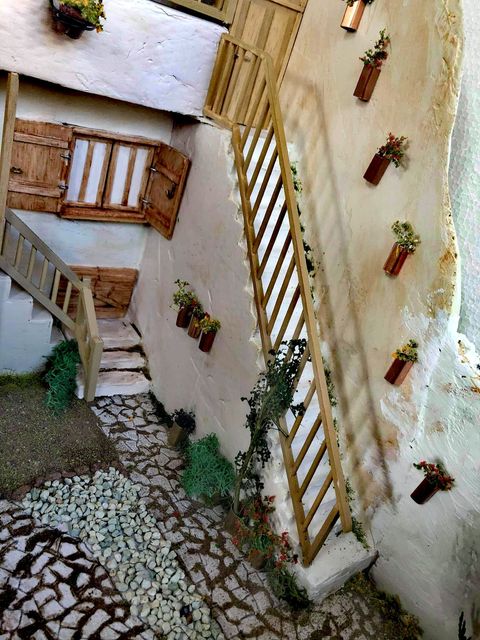 Από τα συντρίμμια σε χειροποίητη κατασκευή