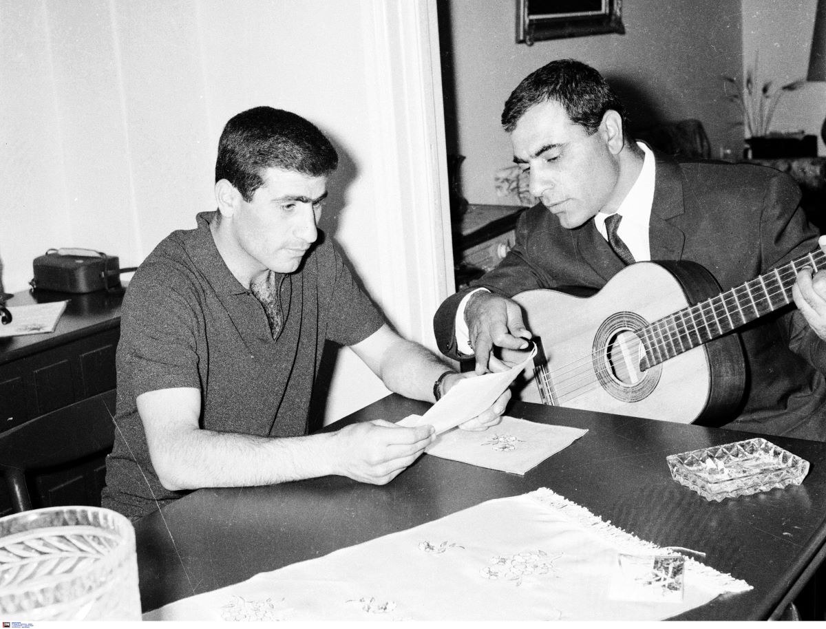 Στέλιος Καζαντζίδης